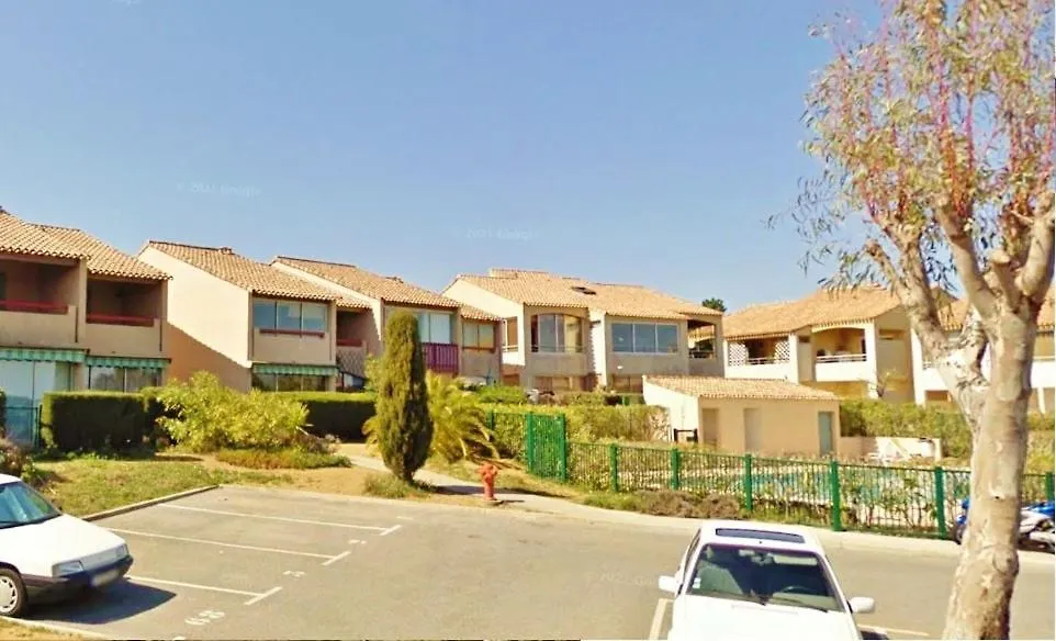 קוגולין Duplex With Terrace In Residence And Pool 0*,  צרפת