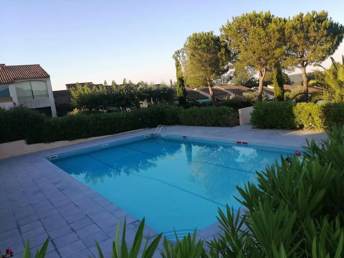 קוגולין Duplex With Terrace In Residence And Pool דירה